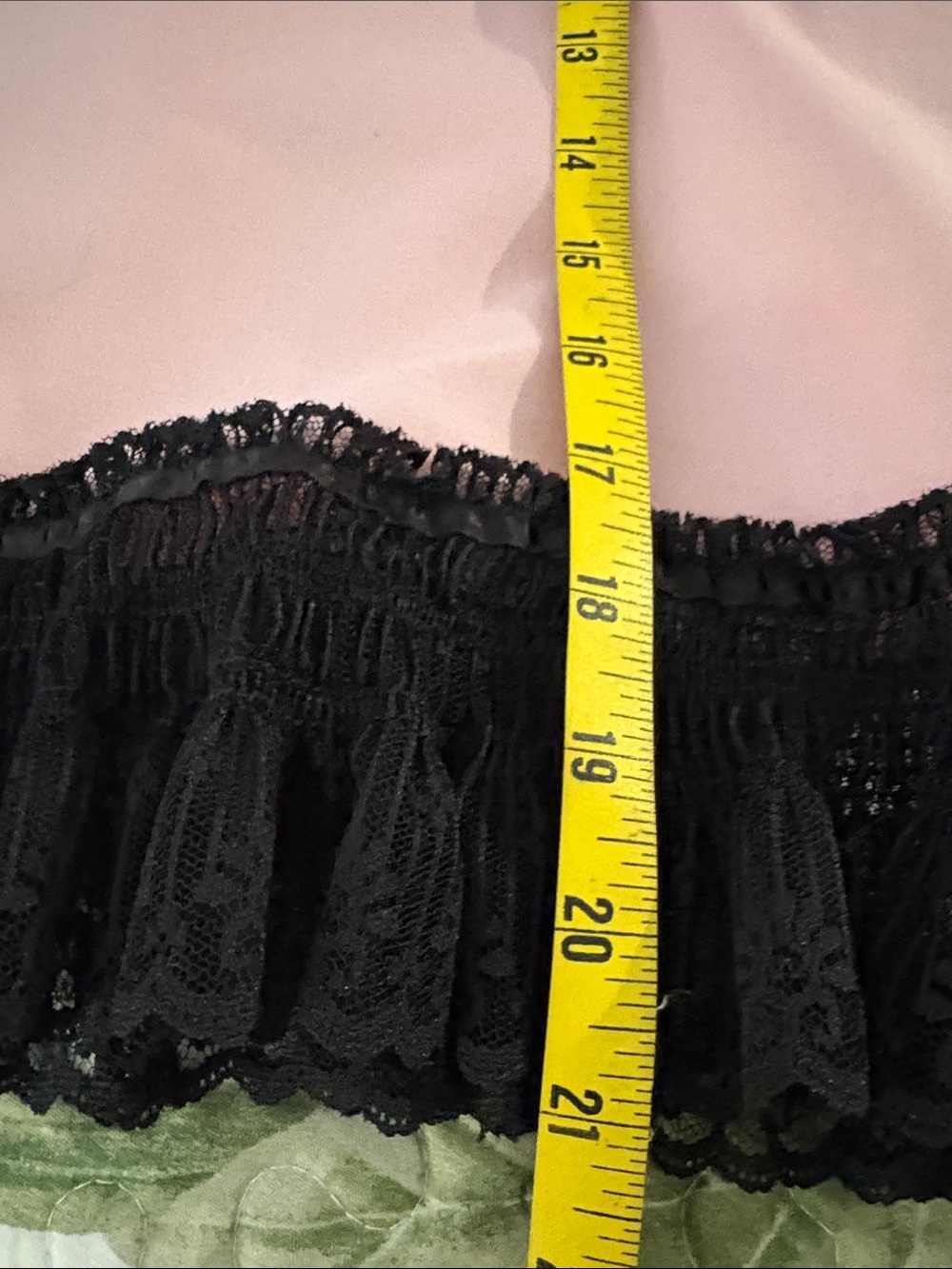 Arden B Pink Mini Skirt with Black Lace Trim L - Picture 10 of 11